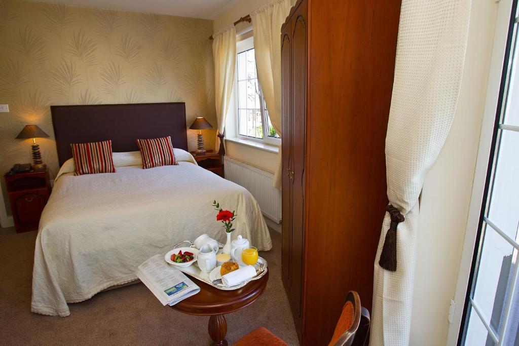 Robeen House Hotel Cill Airne Kültér fotó