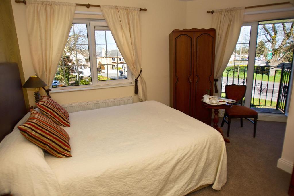 Robeen House Hotel Cill Airne Kültér fotó